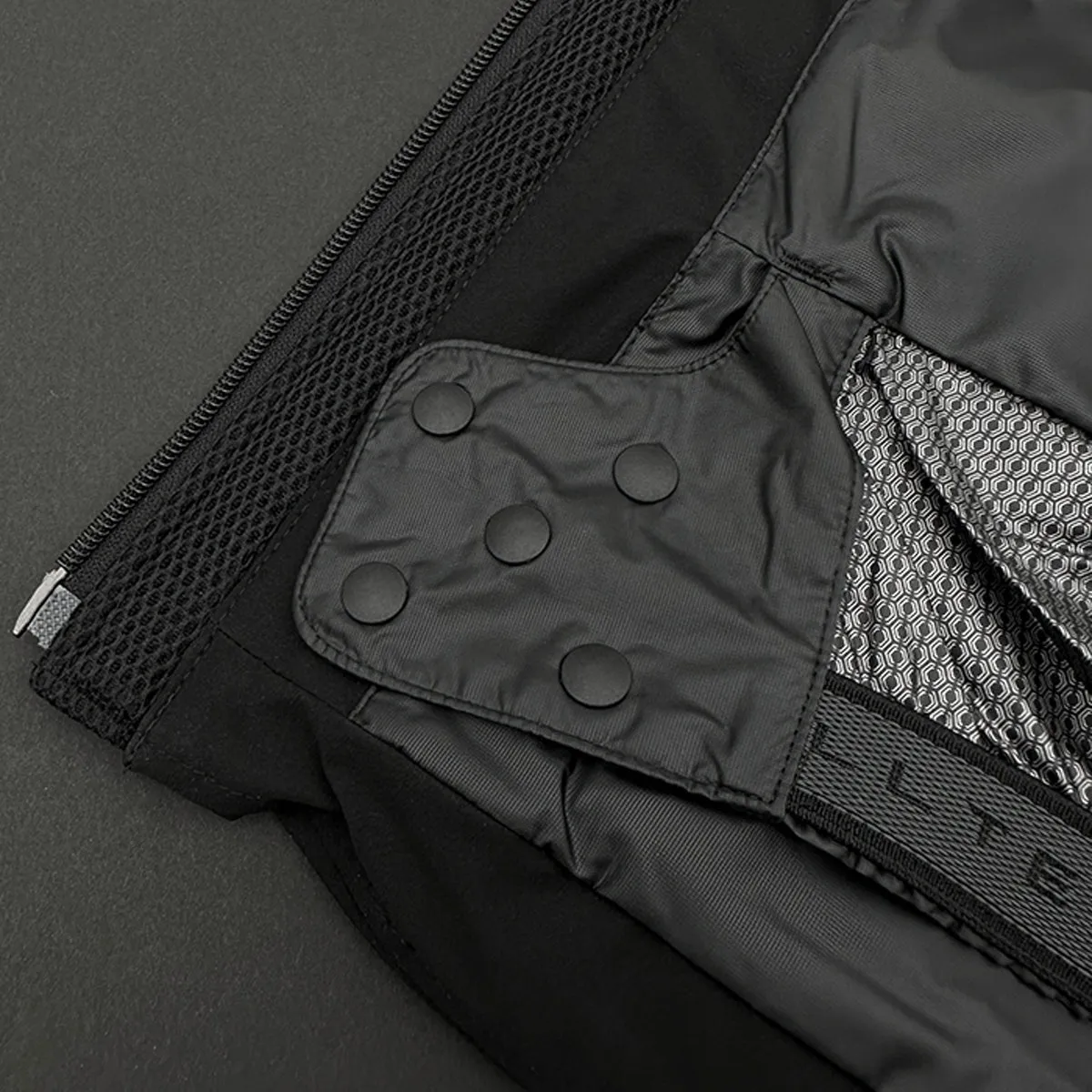 Descente MIZUSAWA DOWN JACKET "MOUNTAINEER" Black